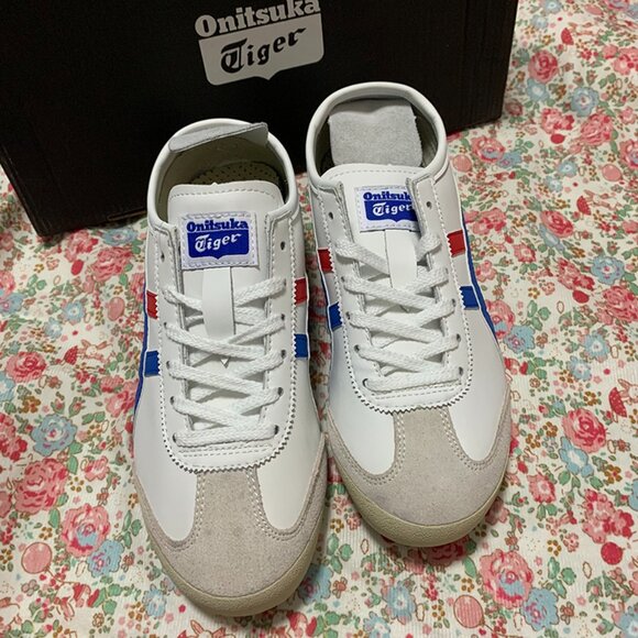 Onitsuka Tiger Unisex Sneakers - Picture 1 of 7
